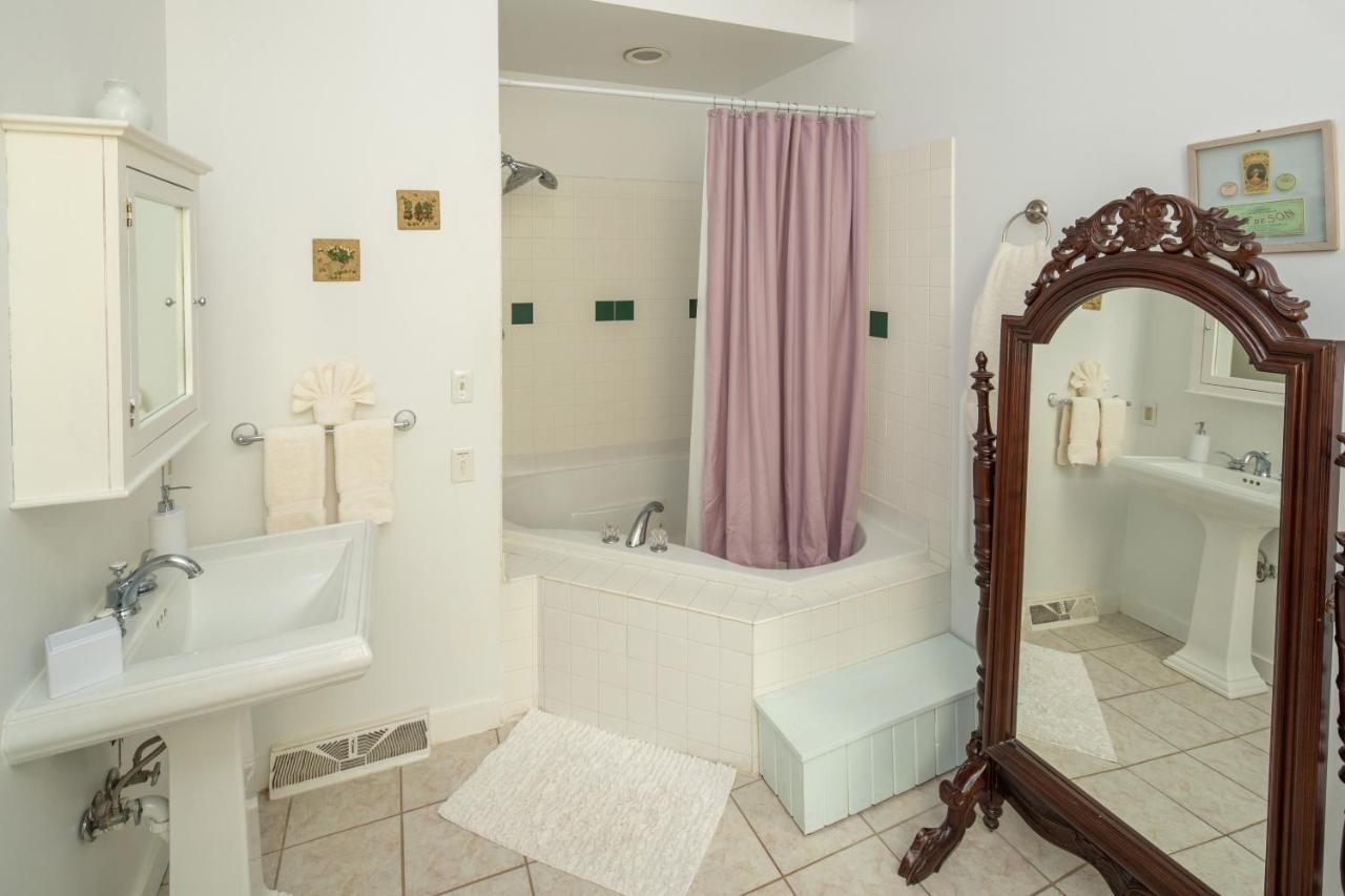 Cloran Mansion Bed & Breakfast Галена Экстерьер фото
